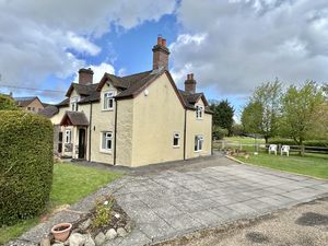 Moss Rose Cottage- click for photo gallery